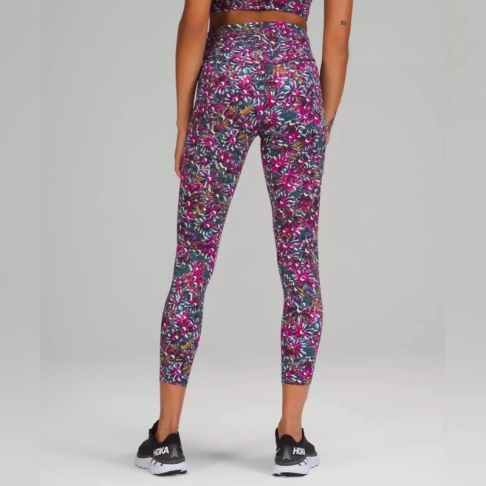 LULULEMON BASE PACE LEGGINGS